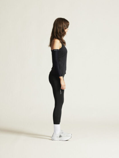 Adv Essence Singlet 2 W - Image 10